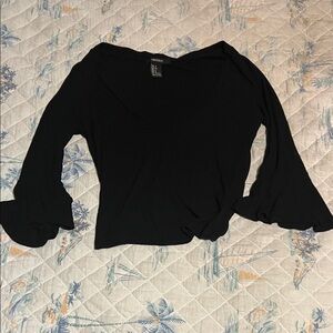 Forever 21 Black Long Sleeve Ruffle Top